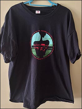 T-Shirt: Happiness Is The Road Tour 08.11.2008-21.02.2009 (front) - 2008
